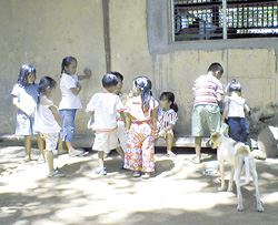 Iloilo News : Mushrooming Children