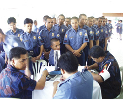 Iloilo News : PNP Blood letting project