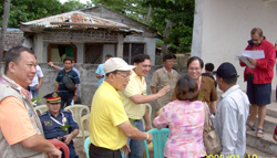 DENR Regional Executive Director Lormelyn Claudio meets with Gov. Neil D. Tupas Sr., Barotac Viejo Mayor Raul Tupas, Atty. Antonio Oposa, Jr., and Carles Vice Mayor Rodolfo Dumayas.