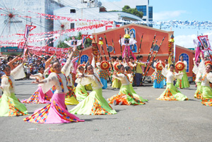 Tribu Saad of the Municipality of Leganes performs for the Kasadyahan contest last Saturday.