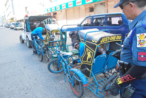 The city's traffic enforcers continue their crackdown on unregistered and illegal pedicabs (traysikad)