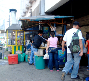 The sidewalk in this part of Valeria Street near Marymart Mal