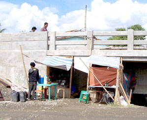 A shanty is found under the new Carpenters bridge in Molo