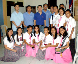 JCI Iloilo members with high school students