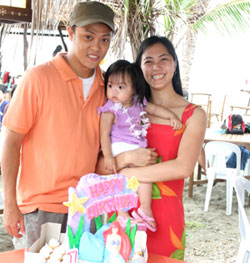 Tisha and parents Patrick and Thursday Honrado