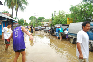 Typhoon Frank photo