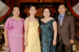 Lola Cecillia Valdevieso, mom Sarah and dad Ben Pena.