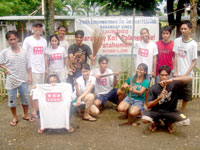 YES Club founder, PO2 Francisco Lindero Jr (standing 2nd from left) poses with the club members during the clean up activity.