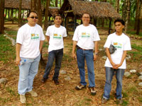 Mang Inasal's Rodrigo Sangrador and Russel Kent Cabales with the Iloilo media.