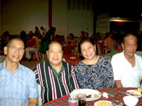 Hotelier Dodong Bascon, Monet and Yoly KIlayko with Tonet KIlayko.