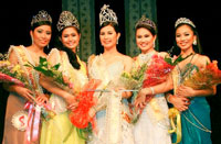 The winners in this year's Miss Dinagyang beauty pageant, from left, 3rd Runner Up Marie June Bebing, 1st Runner Up Stephanie Juanitas, Miss Dinagyang 2009 Natalie Grace Roberts, 2nd Runner Up Sheryl Maye Manalo and 4th Runner Up Ruby Claire Lopez