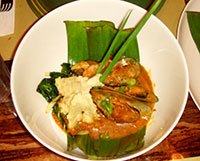 Kare-Kare na Lamang Dagat.