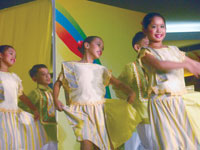 Leganes' kids on folkdance.