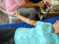 Coffeebreak Metro holds bloodletting activity