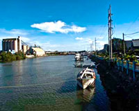 A view from the Quirino Bridge.