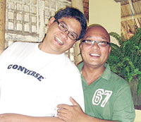 Edgar Suelo with good friend Dado Tan.
