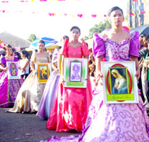 Beauties and religious icons.