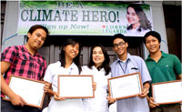 Nestor (far right) with fellow Climate Hero awardees and Senator Loren Legarda.