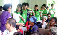 Volunteer-students of FCU NSTP-CLEAN with adviser Prof Vima Olivares.