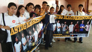 YOUTH VOTERS. Members of the First Time Voters’ Network in Iloilo